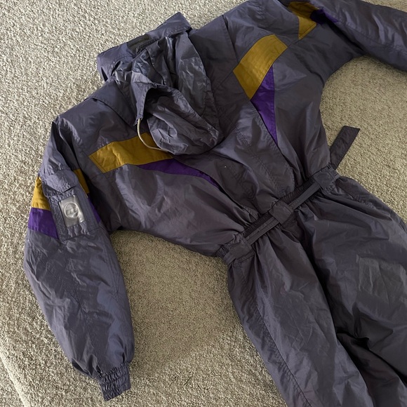 Monplay Vintage Skisuit - Picture 14 of 15